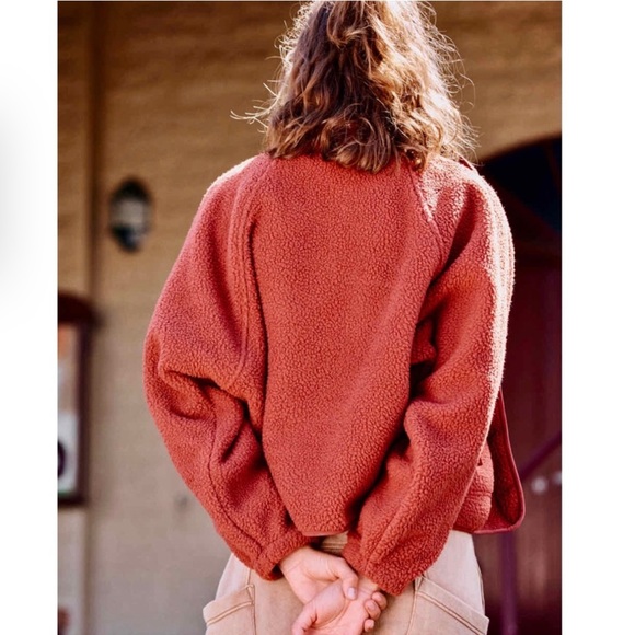 LAST ONE!! Free People Movement Hit The Slopes Fleece Jacket - Picture 8 of 11